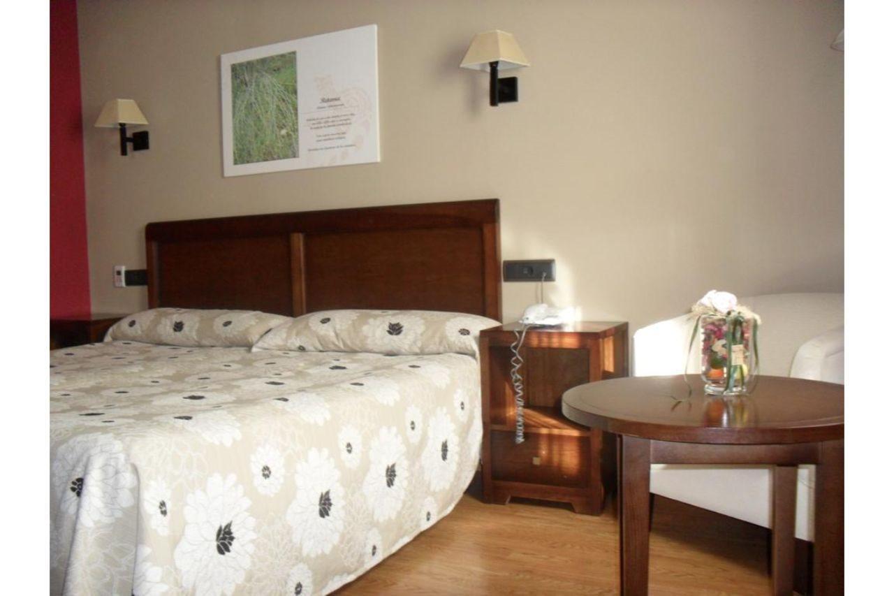 Dílar Hotel Zerbinetta מראה חיצוני תמונה