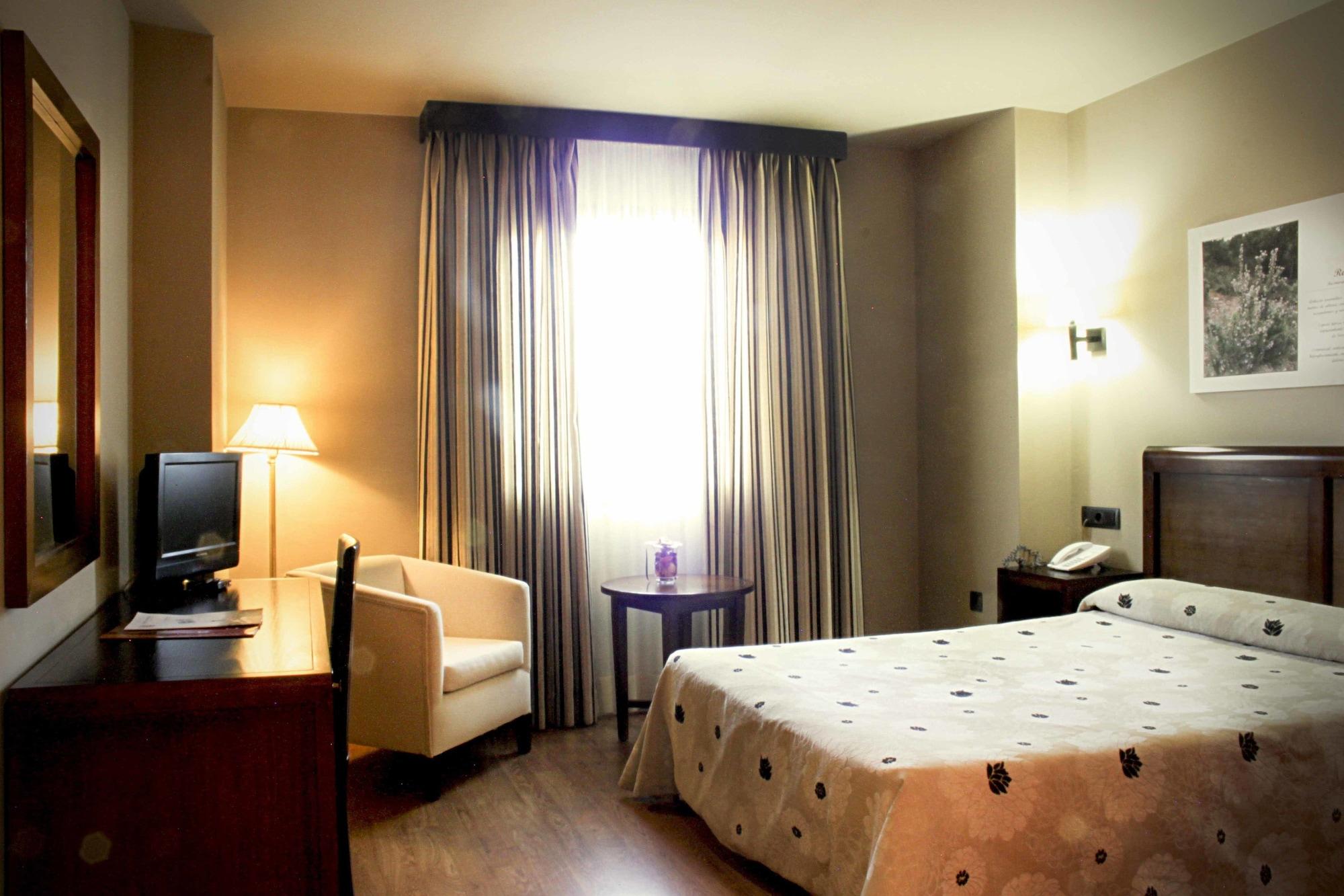Dílar Hotel Zerbinetta מראה חיצוני תמונה